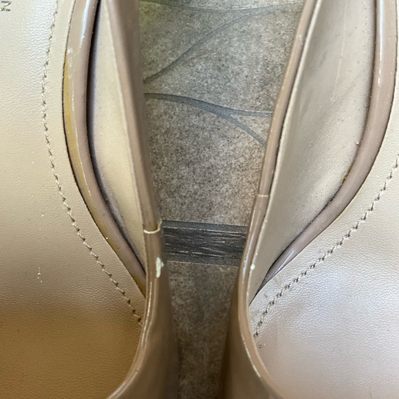 BCBG Women's Nude Patent Heels - Picture 8 of 8